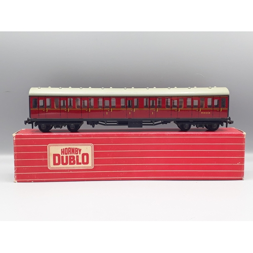 1043 - Three Hornby Dublo super detailed BR Suburban Coaches, mint boxed. Coaches comprise of 4083 1/2nd an... 