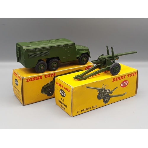 1117 - A boxed Dinky Toys No.677 Armoured Command Vehicle and No.692 5.5 Medium Gun, Nr M, boxes VG