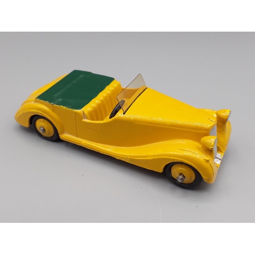 1130 - An unboxed Dinky Toys 38b yellow with yellow hubs Sunbeam Talbot, Nr M-M