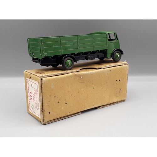 1156 - A boxed Dinky Supertoys No.511 green and black Guy 4-ton Lorry, Nr M-M, box E+