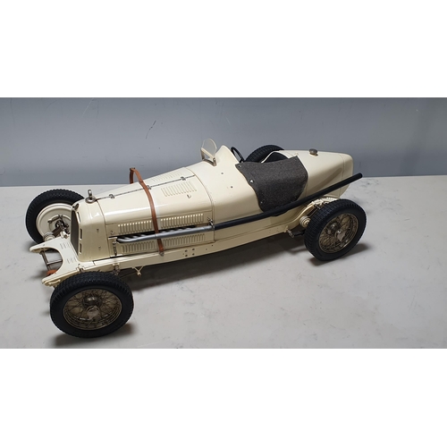 1223 - A completed 1/8 scale Pocher Alfa Romeo BC 2300 Monza Racing Car