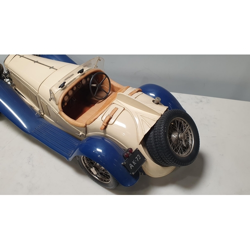 1224 - A completed 1/8 scale Pocher Alfa Romeo 'Spider' Touring Gran Sport