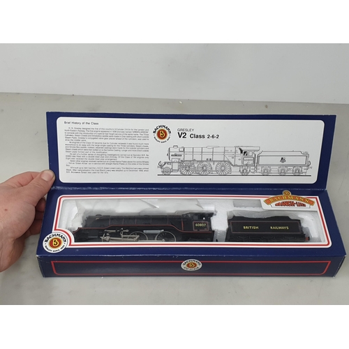 1307 - A boxed Bachmann 00 gauge V2 Class 2-6-2 Locomotive