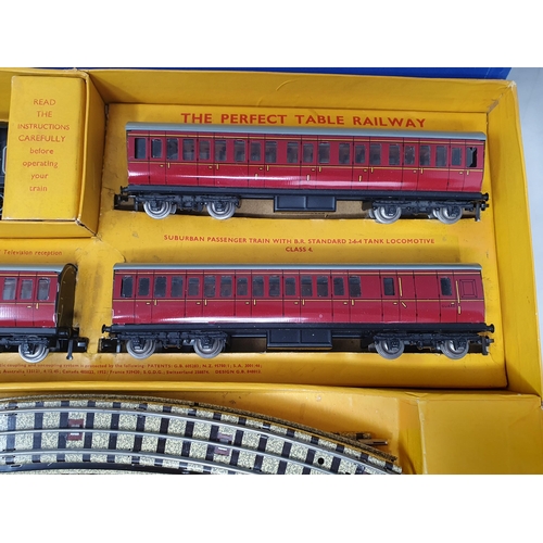 1001 - Hornby Dublo EDP14 Passenger Set. An opportunity to purchase a lot from the Tony Bianco Collection s... 