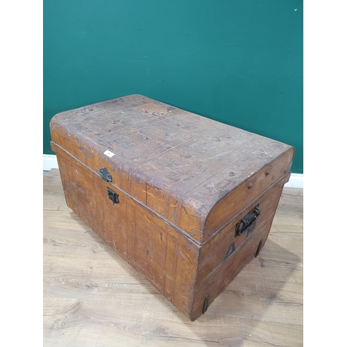 745 - A large painted Tin Luggage Trunk with carry handles, front lock catch missing, 1ft 11