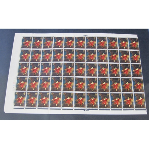 402 - A GB QV-QE11 Stamp Collection, mint/used , contained in ten albums; together with a Folio containing... 