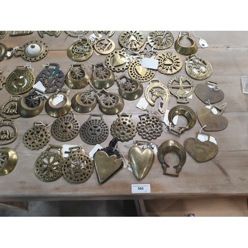 393 - A collection of assorted decorative Horse Brasses. (R5).