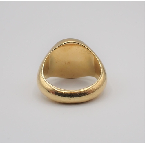 199 - An 18ct gold Signet Ring approx 12.50gms, ring size E 1/2 to F