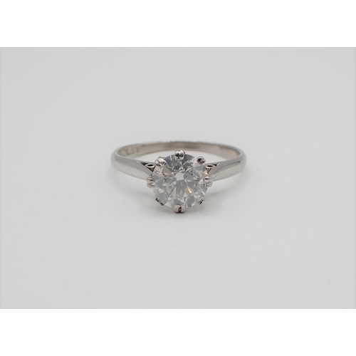 215 - A Diamond single stone Ring claw-set brilliant-cut stone, estimated 1.00ct, stamped PLAT, ring size ... 