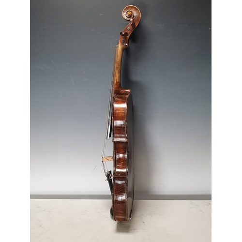 424 - A Hopf full size German trade Violin in case