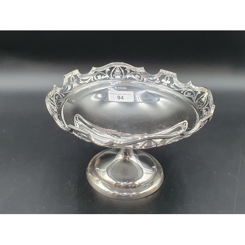 94 - An Edward VII silver Comport with pierced frieze, Sheffield 1908, 400gms