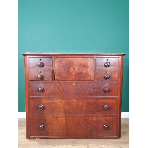 548 - A mahogany Chest of Drawers, with Hat drawer, (Missing plinth base), 3ft 7