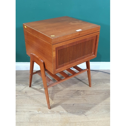 588 - A Dynatron Teak Cabinet and Speaker with 