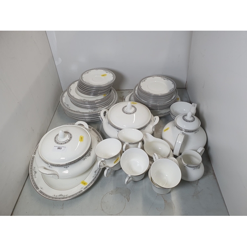 301 - A Royal Doulton 'York' part Dinner and Tea Service (R5)