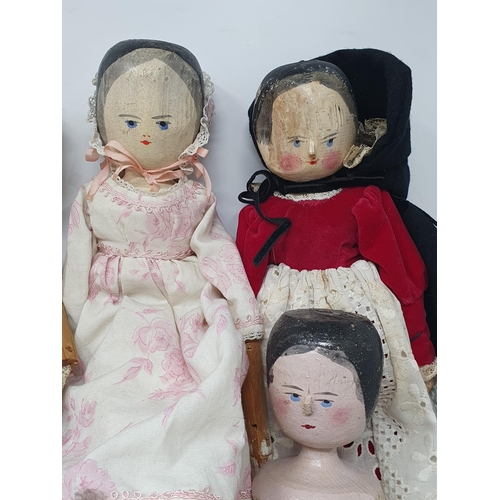 26 - Eight Vintage Peg Dolls in various costumes. (R3)