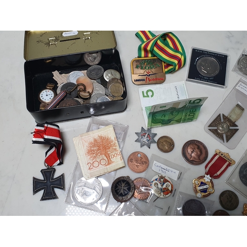 260 - A box of Coins, Medals, Notes and Collectables