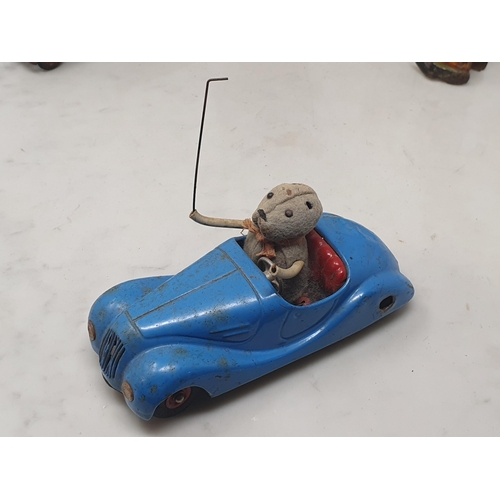 30 - A Schuco Sonny 2005 Tinplate Mouse in Car A/F, a Tri-Ang Lorry, a clockwork Reading Bear, a clockwor... 