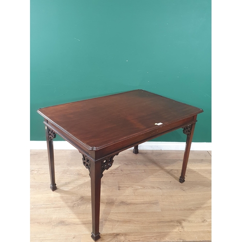 568 - Mahogany silver Table, the moulded top above a drop frieze on square tapered supports 3ft 8