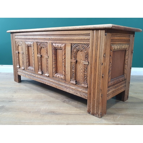 628 - An oak Coffer in the 17th Century style with five panel front 3ft 9in W x 1ft 8in H (R7)