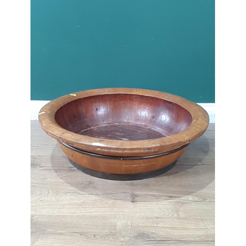 632 - A large pine Dairy Bowl of coopered construction 2ft 2in D (R7)