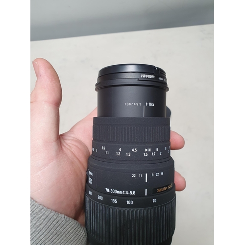 639 - A Sigma DG 70-300mm Lens with Lens Adapter (R6)