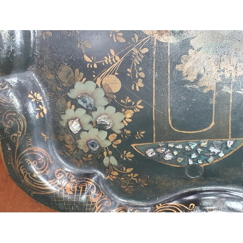 758 - A tollware Tray with painted decoration 2ft 6in x 1ft 10in (R8)