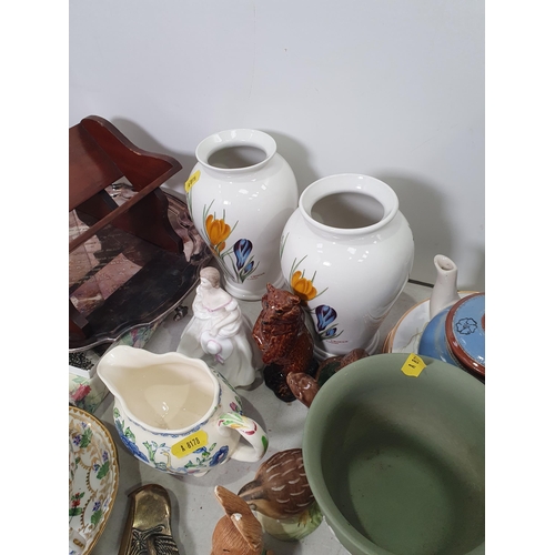 332 - Ceramics including, a T. Goode & Sons Cup and Saucer with floral and gilt designs A/F, a Wedgewood V... 