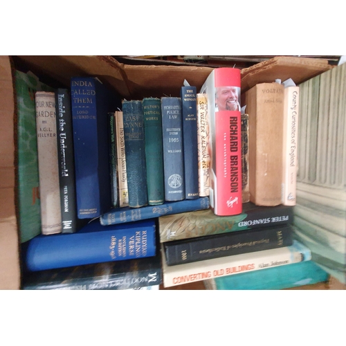 400 - A box of Books including two copies of Harry Potter and the Order of the Phoenix, JUNG CHANG, Wild S... 