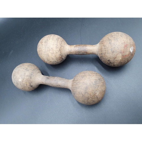 89 - A pair of vintage wooden Dumbells, 8in (R1)