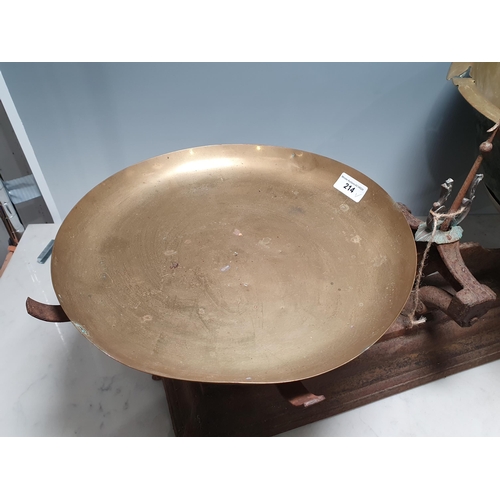 214 - A set of Vintage Weighing Scales and a large brass Bowl. (R8).