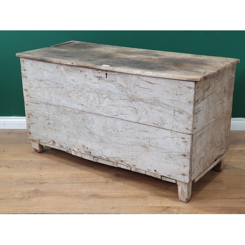 24 - An Antique elm Blanket Chest, 2ft 3