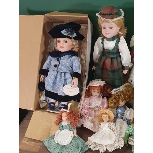 702 - A Box of modern Dolls (R8)