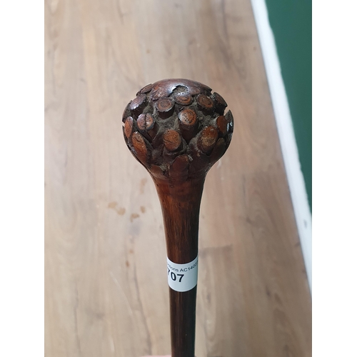 707 - A Vintage Gilder Rose Walking Cane (Missing Ferrule), 37