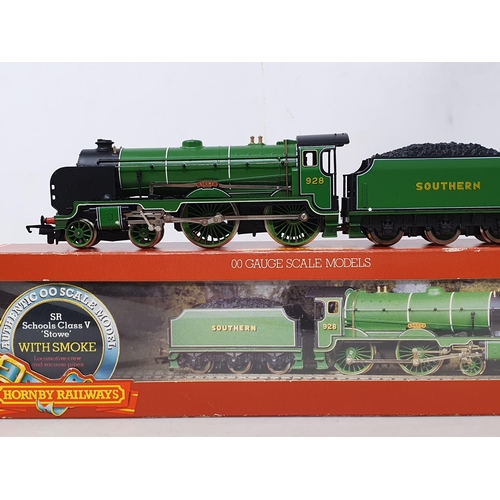 112 - A boxed Hornby 00 gauge R.380 Schools Class Locomotive 'Stowe' in Southern green livery