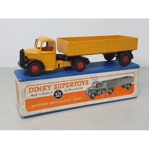 181 - A boxed Dinky Supertoys No.521 yellow Bedford Articulated Lory, Nr M-M, box Ex plus