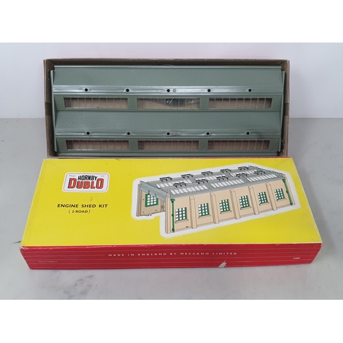 2 - A boxed Hornby Dublo 5005 Engine Shed, mint with no parts spot glued in place. Box in Ex plus condit... 