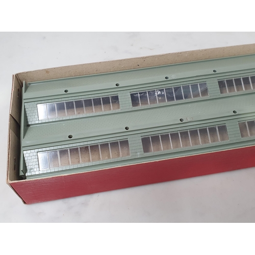 2 - A boxed Hornby Dublo 5005 Engine Shed, mint with no parts spot glued in place. Box in Ex plus condit... 