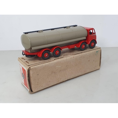 204 - A boxed Dinky Supertoys No.504 1st type red and beige Foden Tanker, Nr M-M, box Ex