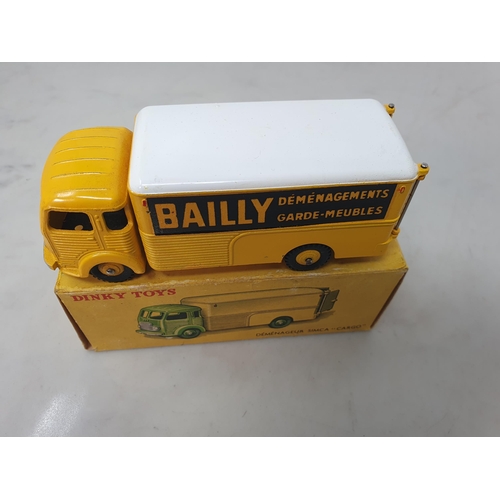 Ancienne Dinky Toys 33 Simca Cargo déménagements garde