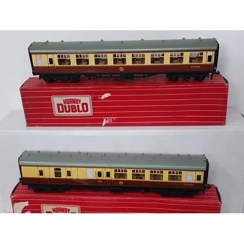 349 - Sixteen unboxed Hornby Dublo 3-rail Coaches including L.N.E.R. Gresleys, B.R. Corridor Coaches, Midl... 