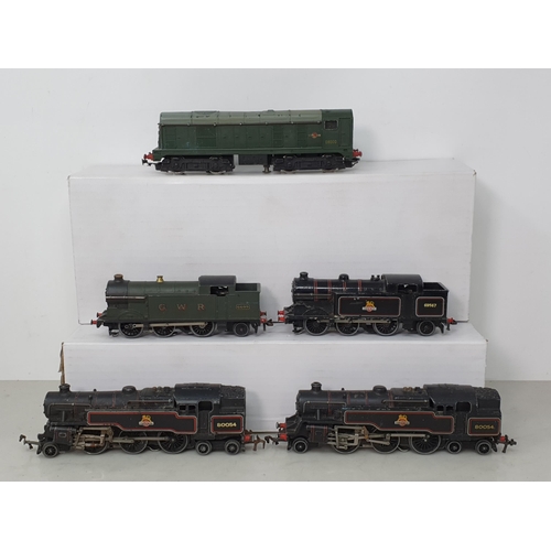 354 - Five unboxed Hornby Dublo 3-rail Locomotives including 0-6-2T in G.W.R. green livery (loose driving ... 