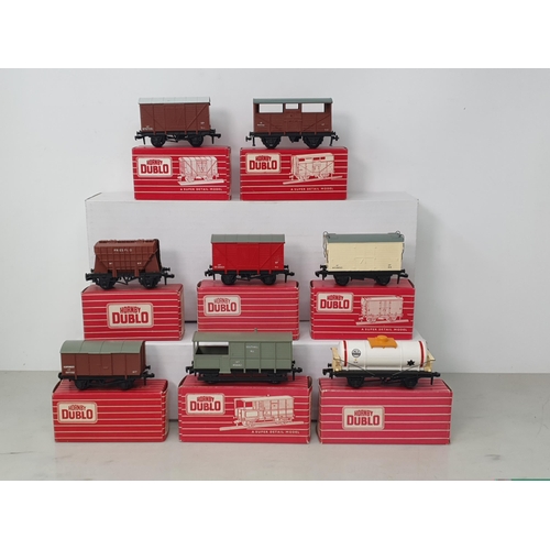 41 - Eight boxed Hornby Dublo 2-rail Wagons, mint, near perfect boxes. Comprising 4318, 4630, 4313, 4320,... 