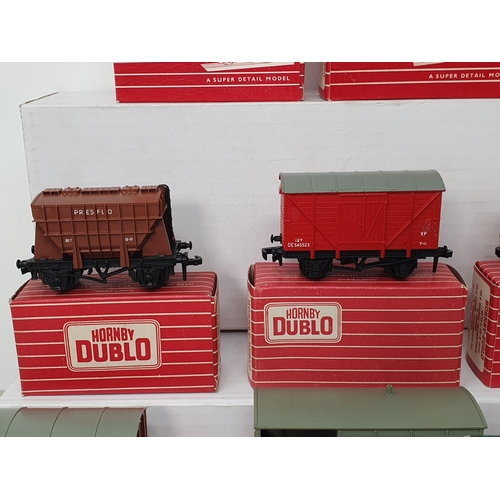 41 - Eight boxed Hornby Dublo 2-rail Wagons, mint, near perfect boxes. Comprising 4318, 4630, 4313, 4320,... 