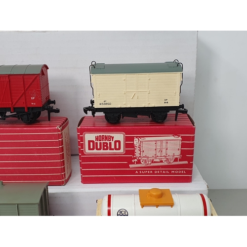 41 - Eight boxed Hornby Dublo 2-rail Wagons, mint, near perfect boxes. Comprising 4318, 4630, 4313, 4320,... 