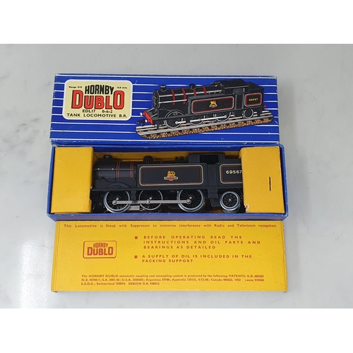 48 - A rare Hornby Dublo L17 0-6-2T Locomotive, unused with yellow insert super box. Locomotive shows no ... 