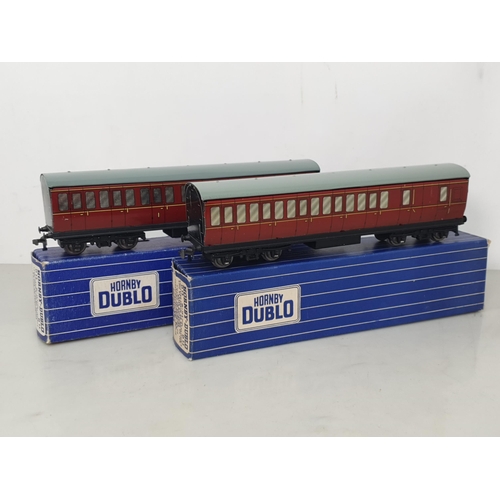 53 - Two boxed Hornby Dublo D13 1/3rd and Brake/3rd Suburban Coaches. Both coaches in mint condition, box... 