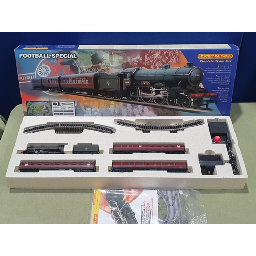 68 - A boxed Hornby 00 gauge R1007 Football Special Set withB17 'Liverpool' Locomotive. Appears unused, s... 