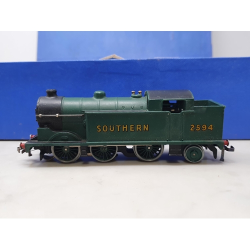 7 - A rare Hornby Dublo EDG7 Southern Region 0-6-2T Goods Set in Nr M-M condition. Locomotive in mint co... 