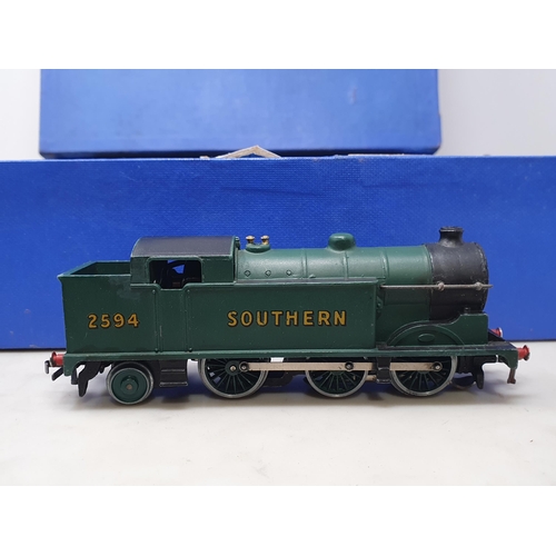 7 - A rare Hornby Dublo EDG7 Southern Region 0-6-2T Goods Set in Nr M-M condition. Locomotive in mint co... 