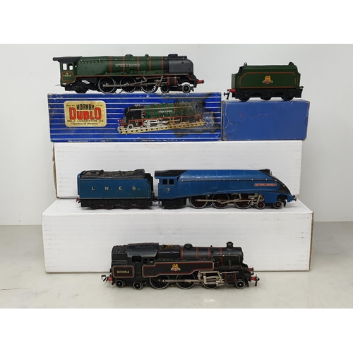 74 - Three Hornby Dublo 3-rail Locomotives including a boxed EDL12 'Duchess of Montrose' with boxed D12 T... 